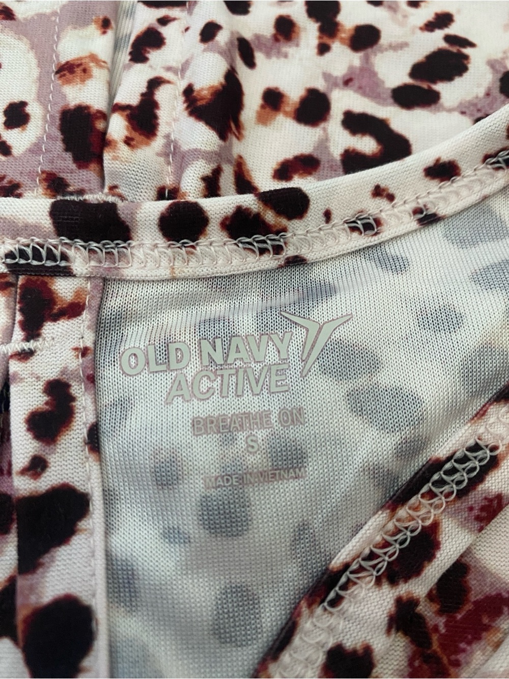 Old Navy Active Women's Pink Leopard Print Racerback Tank Top - Picture 5 of 5